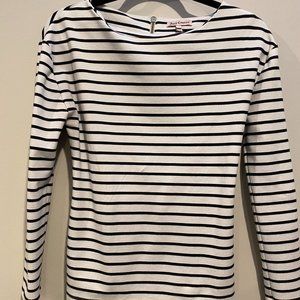 Juicy Couture Long Sleeved Top